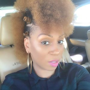 Meet your Posher, Jasmine